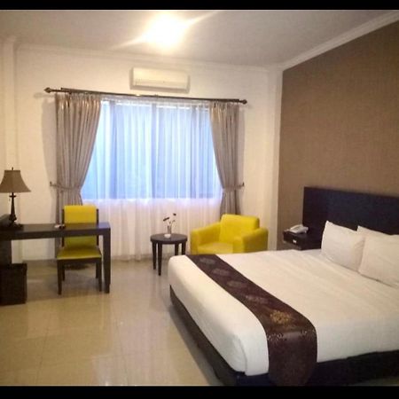 Aresidencia Sei Putih Hotell Medan Exteriör bild