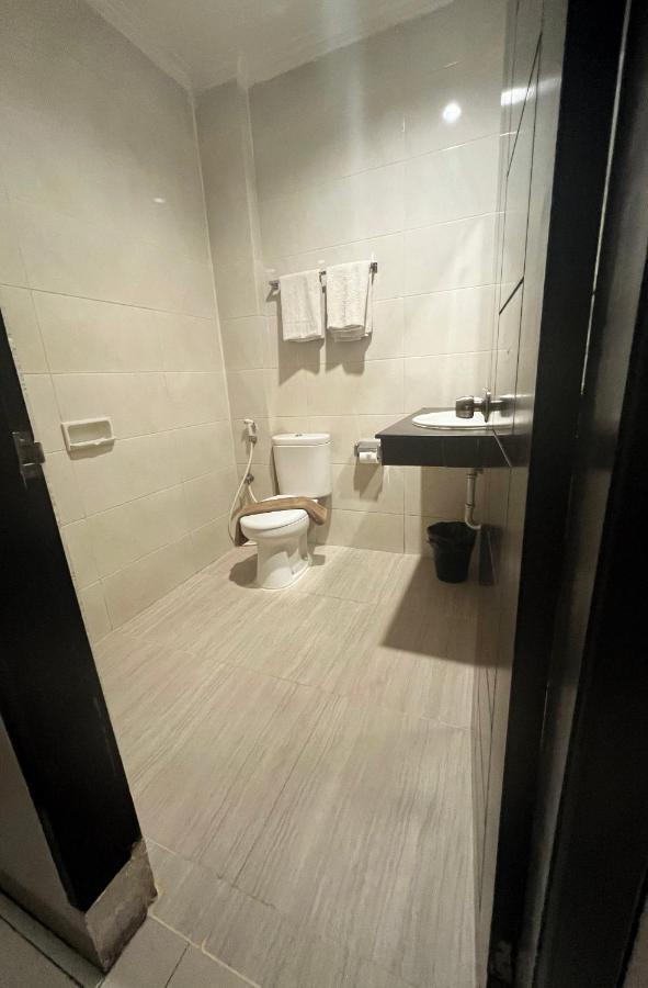 Aresidencia Sei Putih Hotell Medan Exteriör bild